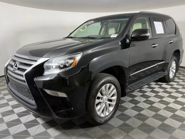 Used 2018 Lexus GX 460 Premium AWD/4WD image 2