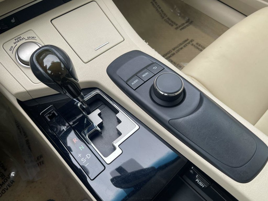 Used 2013 Lexus ES 350 w/ Premium Pkg FWD image 36