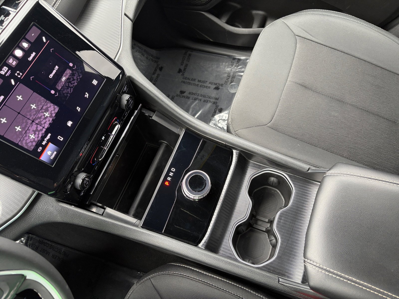 Used 2025 Jeep Grand Cherokee Laredo w/ Trailer Tow Package image 23