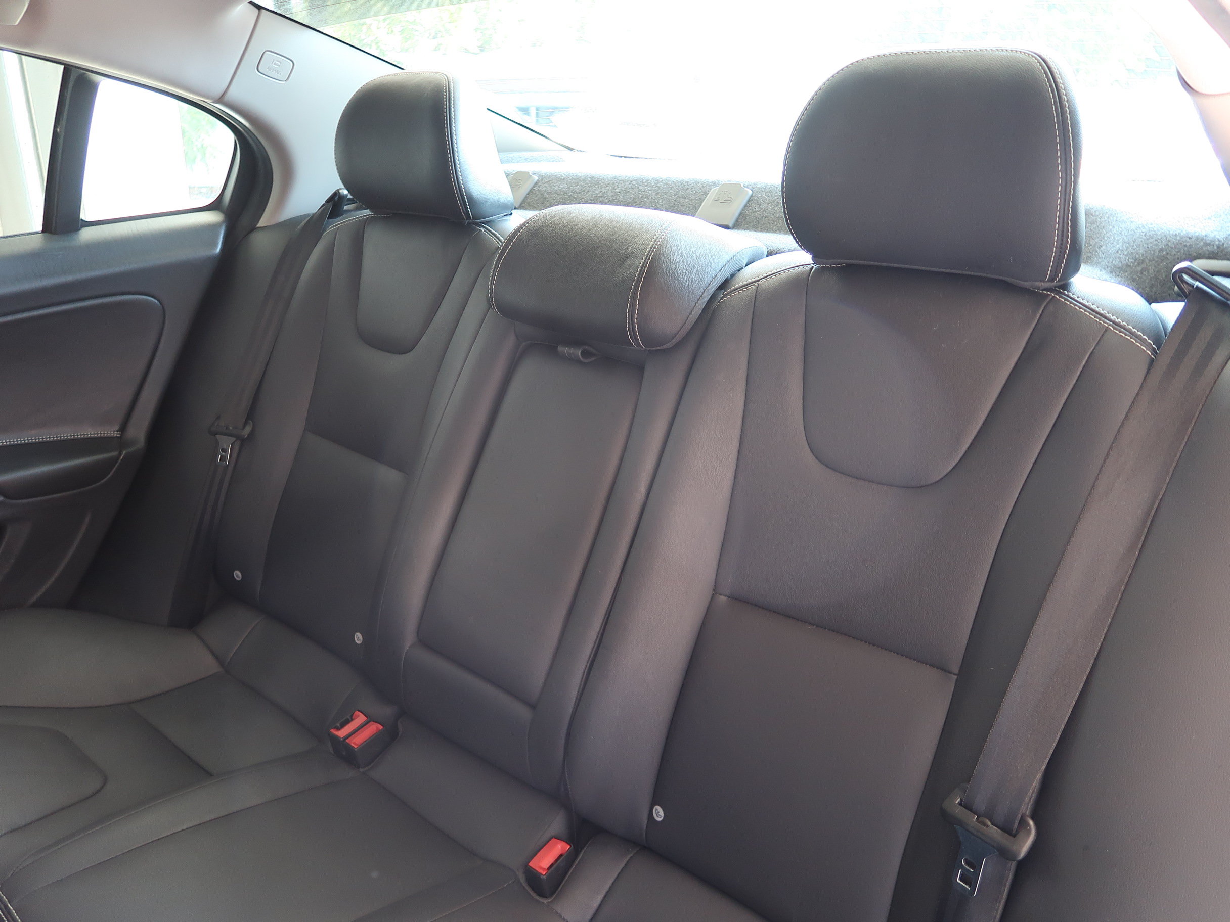 Used 2017 Volvo S60 T5 Dynamic FWD image 27