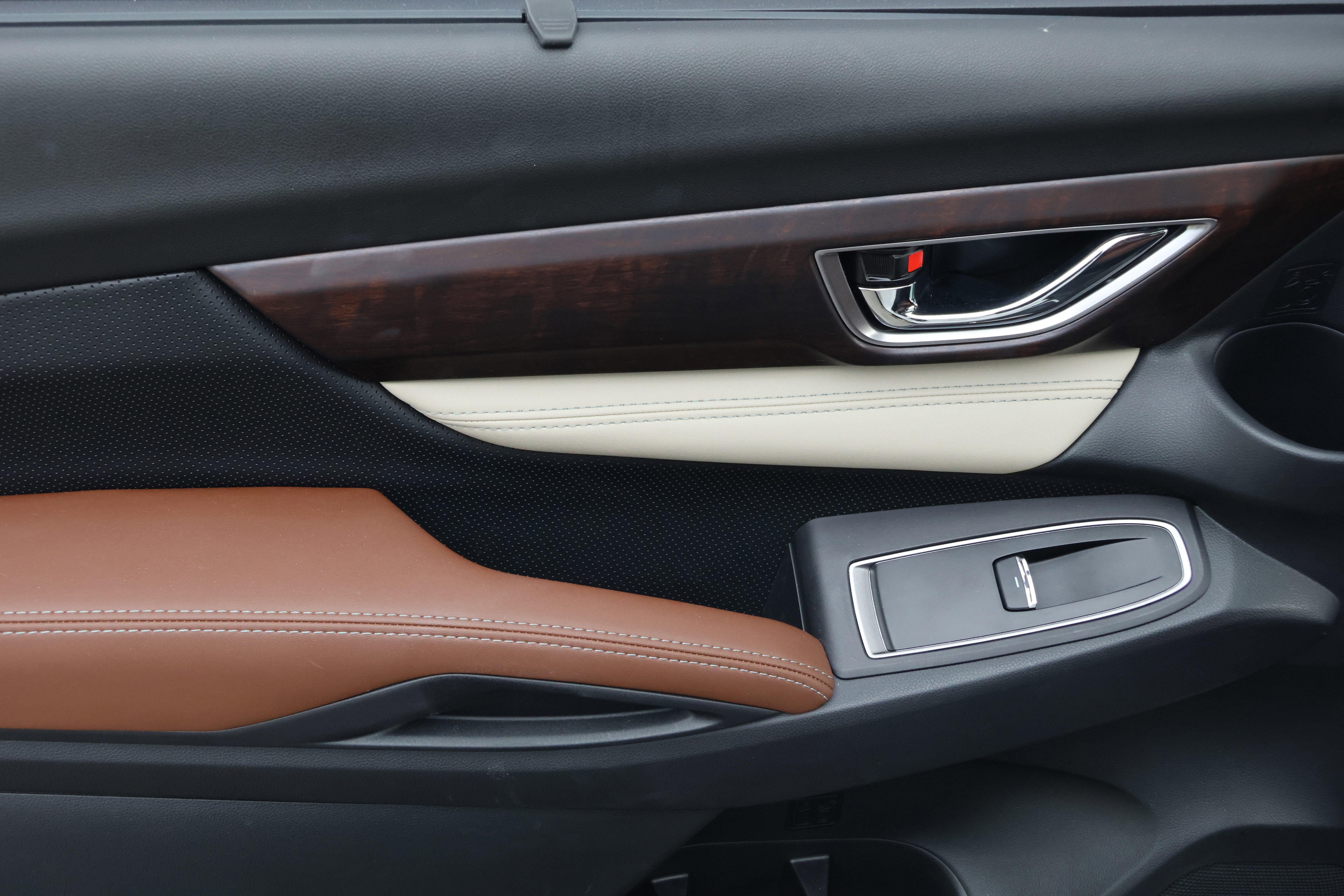 Used 2020 Subaru Ascent Touring w/ Popular Package #2A AWD/4WD image 37