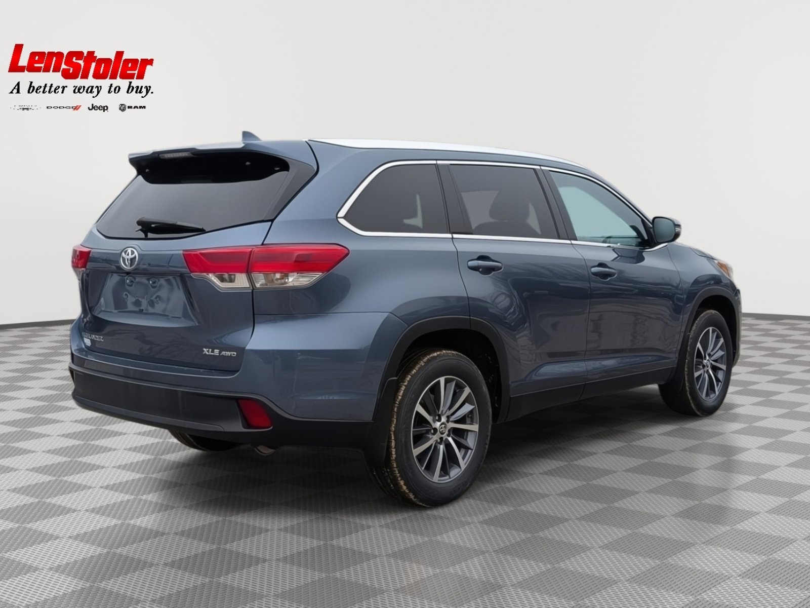 Used 2019 Toyota Highlander XLE image 5