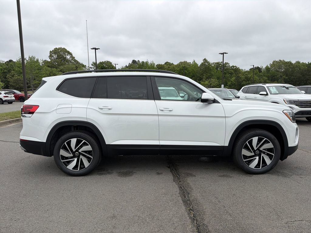 New 2026 Volkswagen Atlas SE FWD image 6