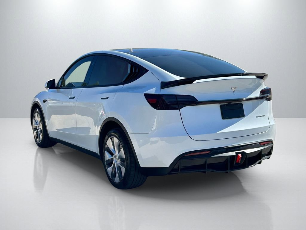 Used 2023 Tesla Model Y Long Range image 7