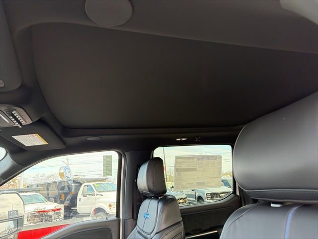New 2026 Ford F350 Platinum w/ FX4 Off-Road Package image 19