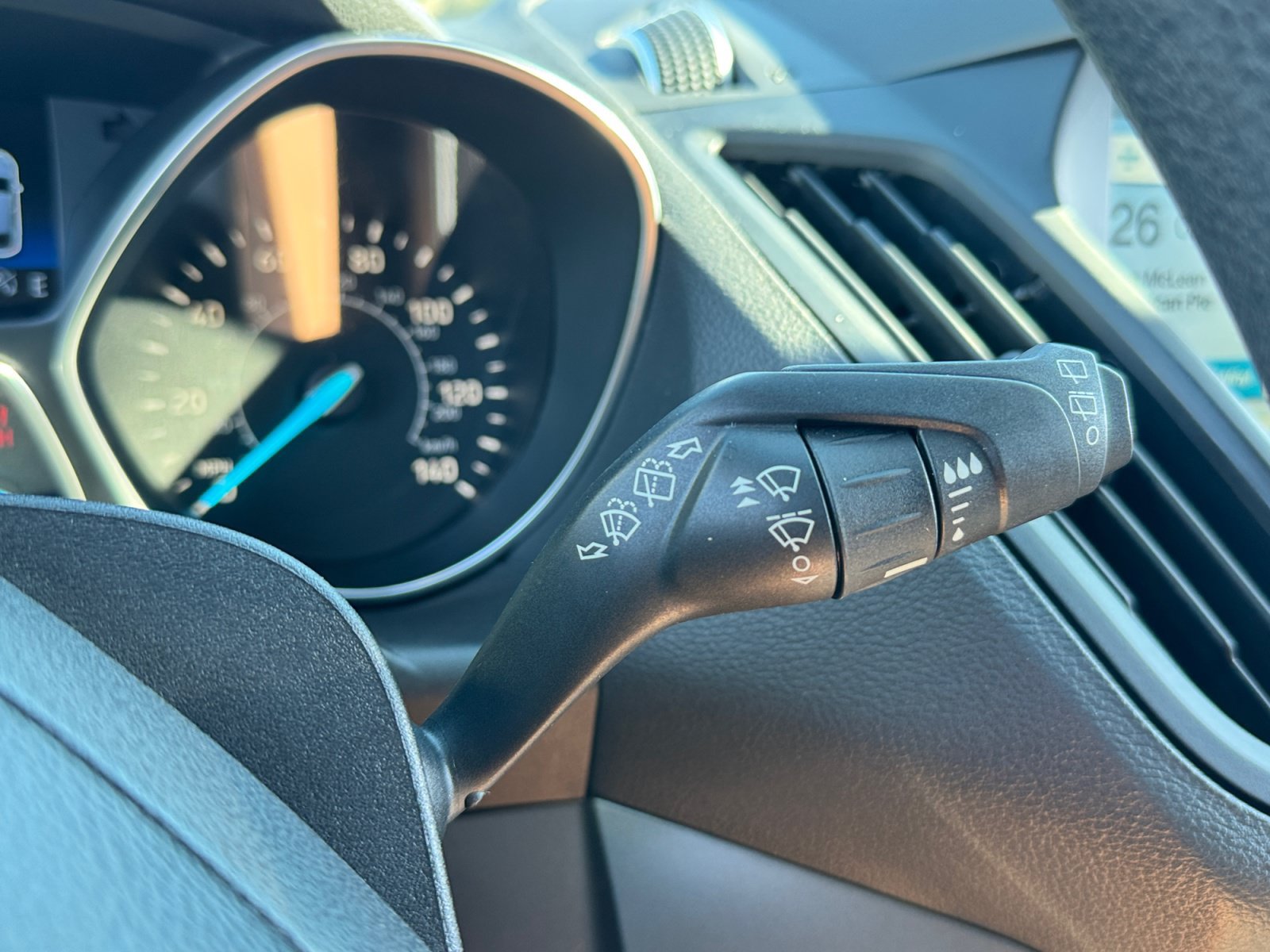 Used 2019 Ford Escape SE AWD/4WD image 19