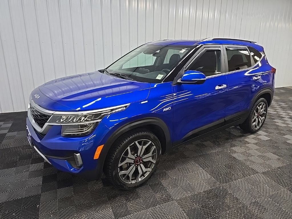 Used 2022 Kia Seltos SX w/ Sunroof Package AWD/4WD image 8