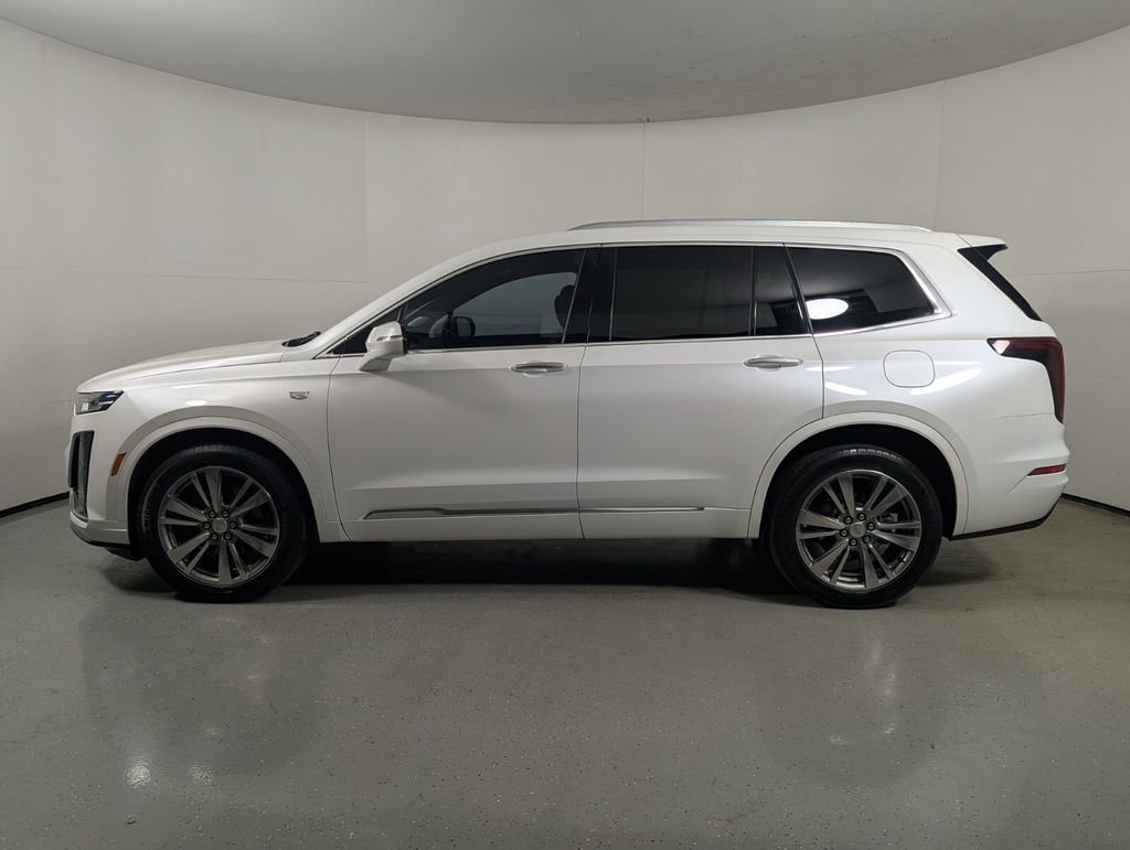 Used 2021 Cadillac XT6 Premium Luxury w/ LPO, Floor Liner Package image 4