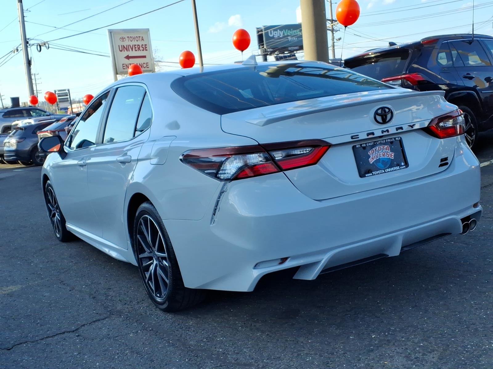 Certified 2023 Toyota Camry SE image 4