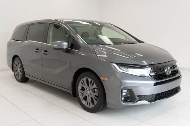 Certified 2025 Honda Odyssey Touring image 7