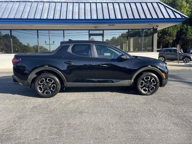 Certified 2023 Hyundai Santa Cruz SEL w/ Activity Package FWD image 7