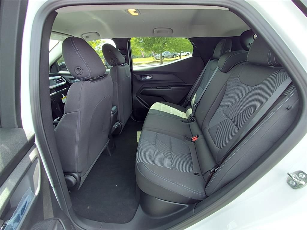 New 2027 Chevrolet Bolt LT FWD image 8