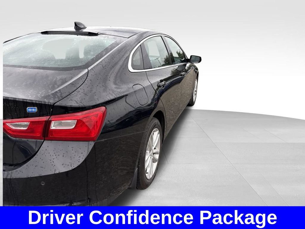 Used 2018 Chevrolet Malibu Hybrid w/ Driver Confidence Package FWD image 6