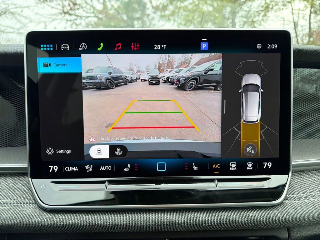 New 2026 Volkswagen Tiguan S image 21