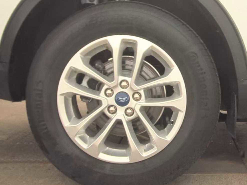 Used 2022 Ford Escape SE w/ Convenience Package image 8