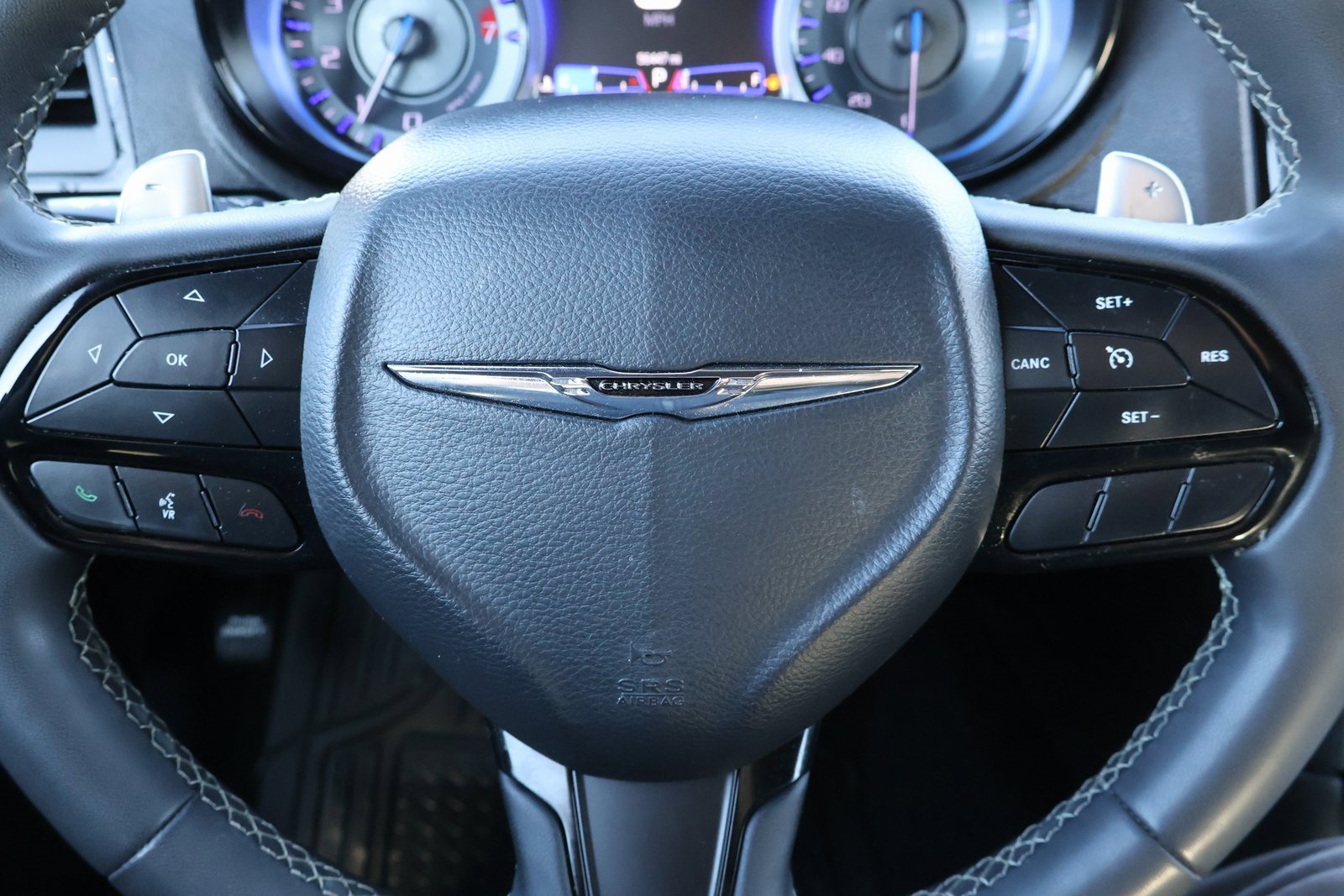 Used 2023 Chrysler 300 S image 33