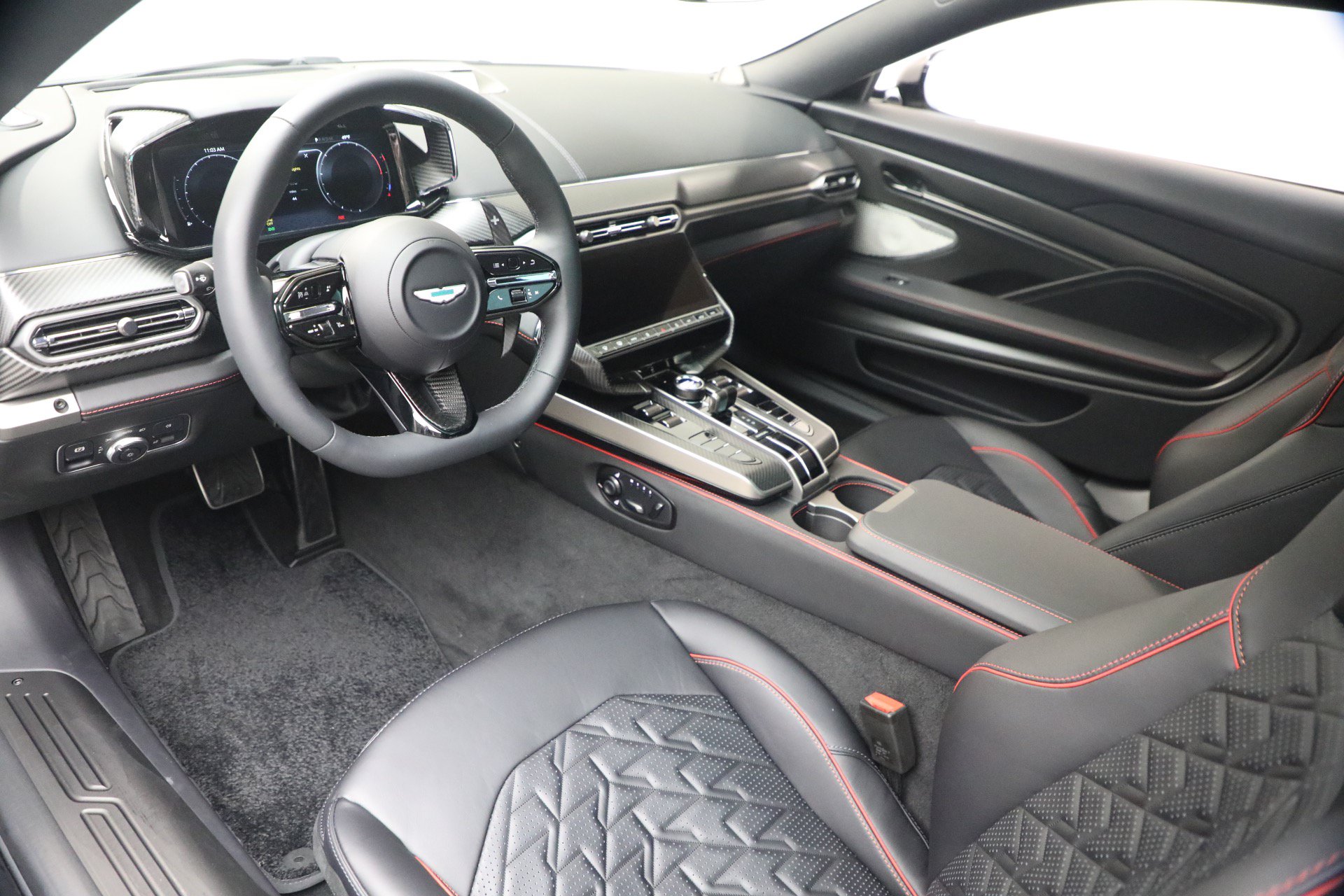 New 2026 Aston Martin Vanquish RWD image 17