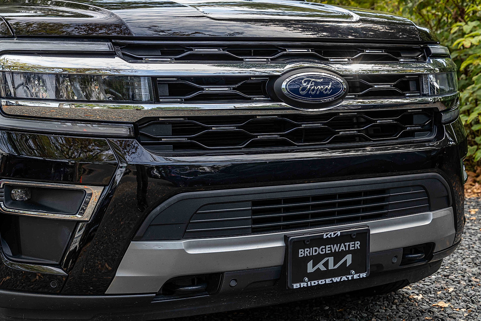 Used 2023 Ford Expedition Limited image 31