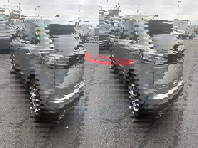 Used 2024 Ford Edge Titanium image 7