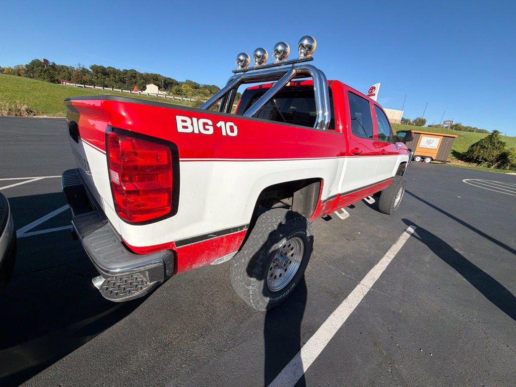 Used 2018 Chevrolet Silverado 1500 LT w/ All Star Edition AWD/4WD image 13