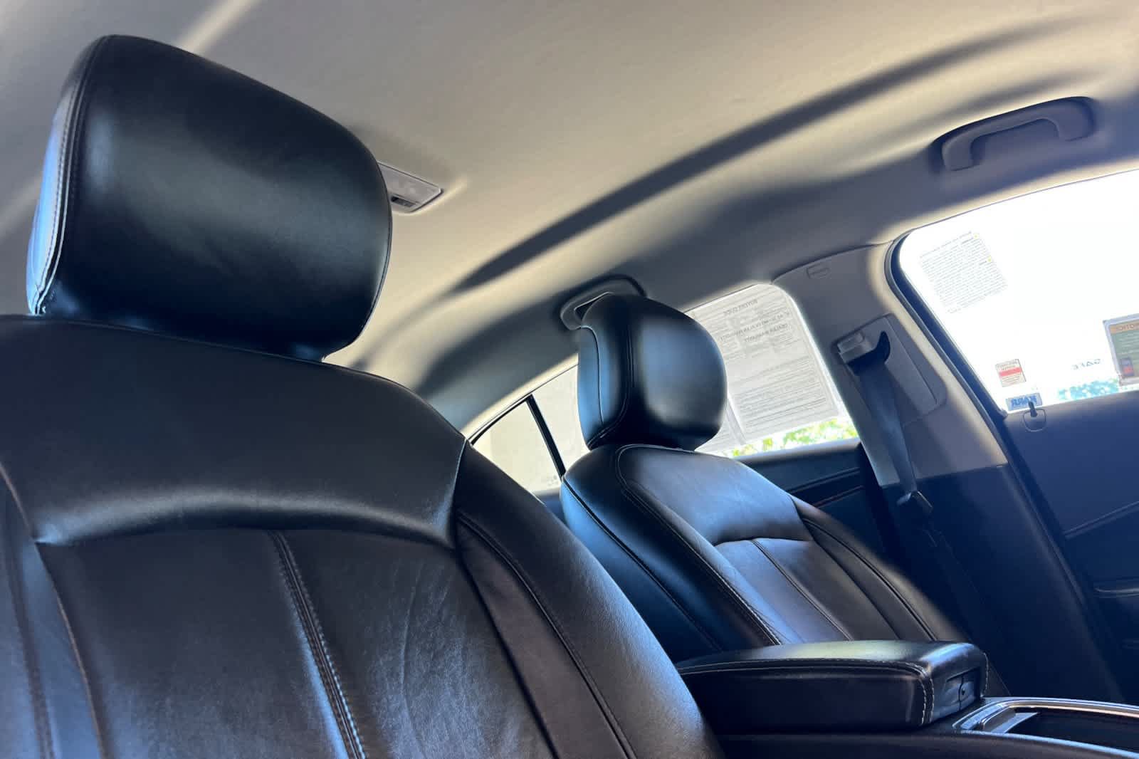 Used 2013 Buick LaCrosse Leather FWD image 17