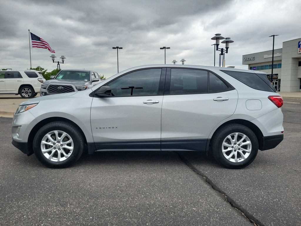 Used 2019 Chevrolet Equinox LS FWD image 7