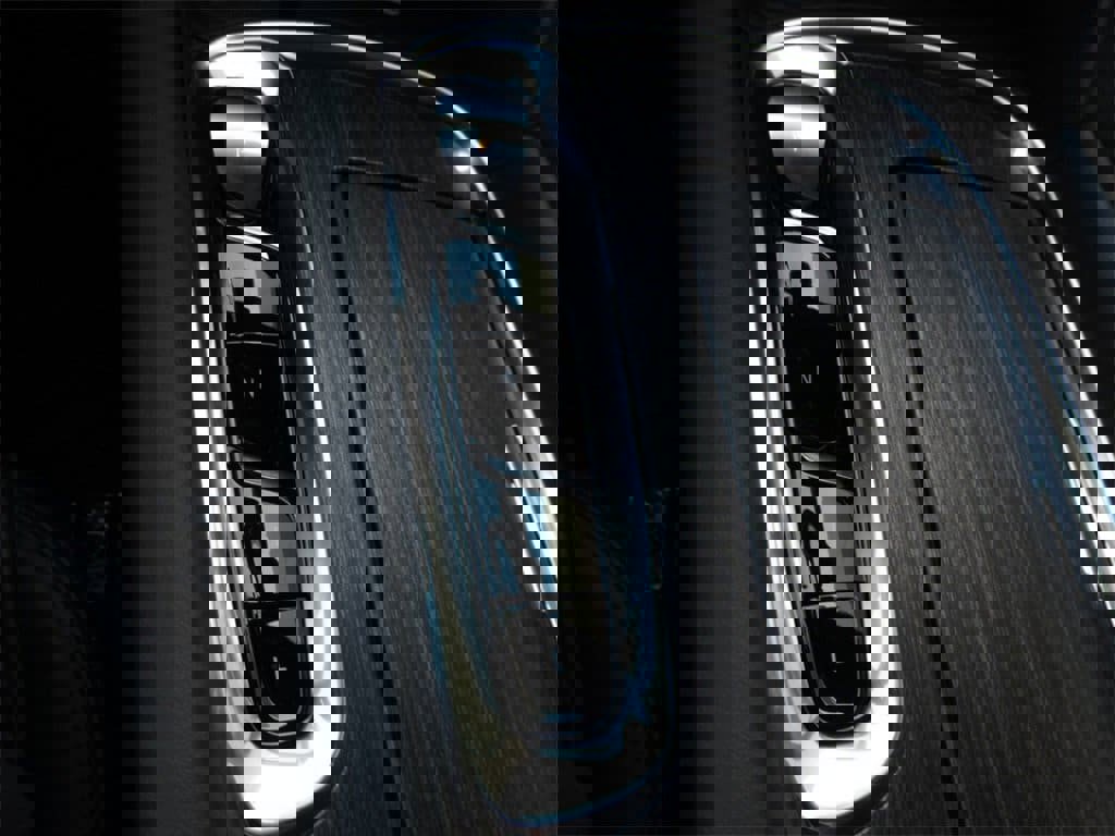 Certified 2023 Buick Enclave Avenir w/ Avenir Technology Package image 24