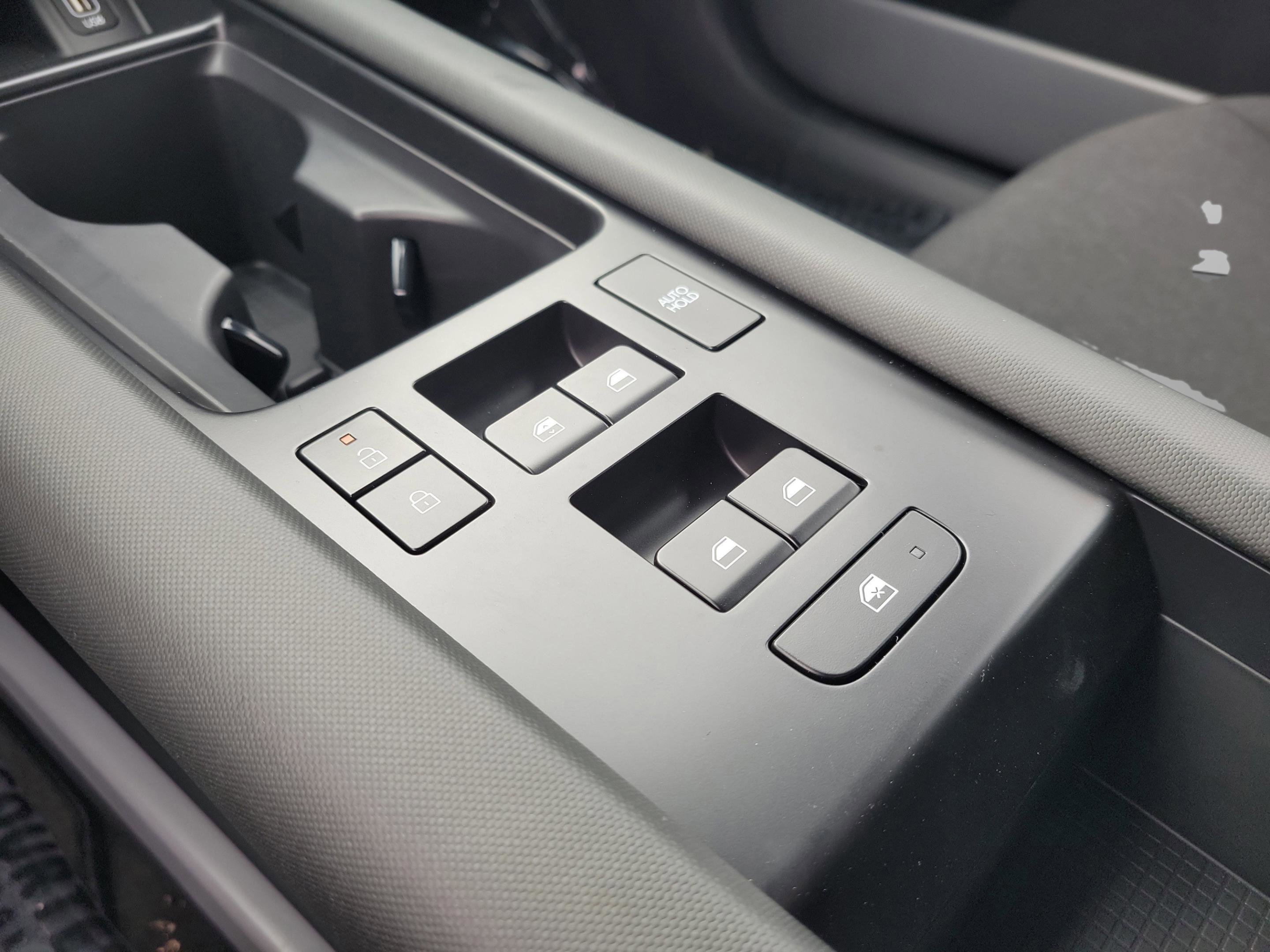 New 2025 Hyundai Ioniq 6 SE image 31