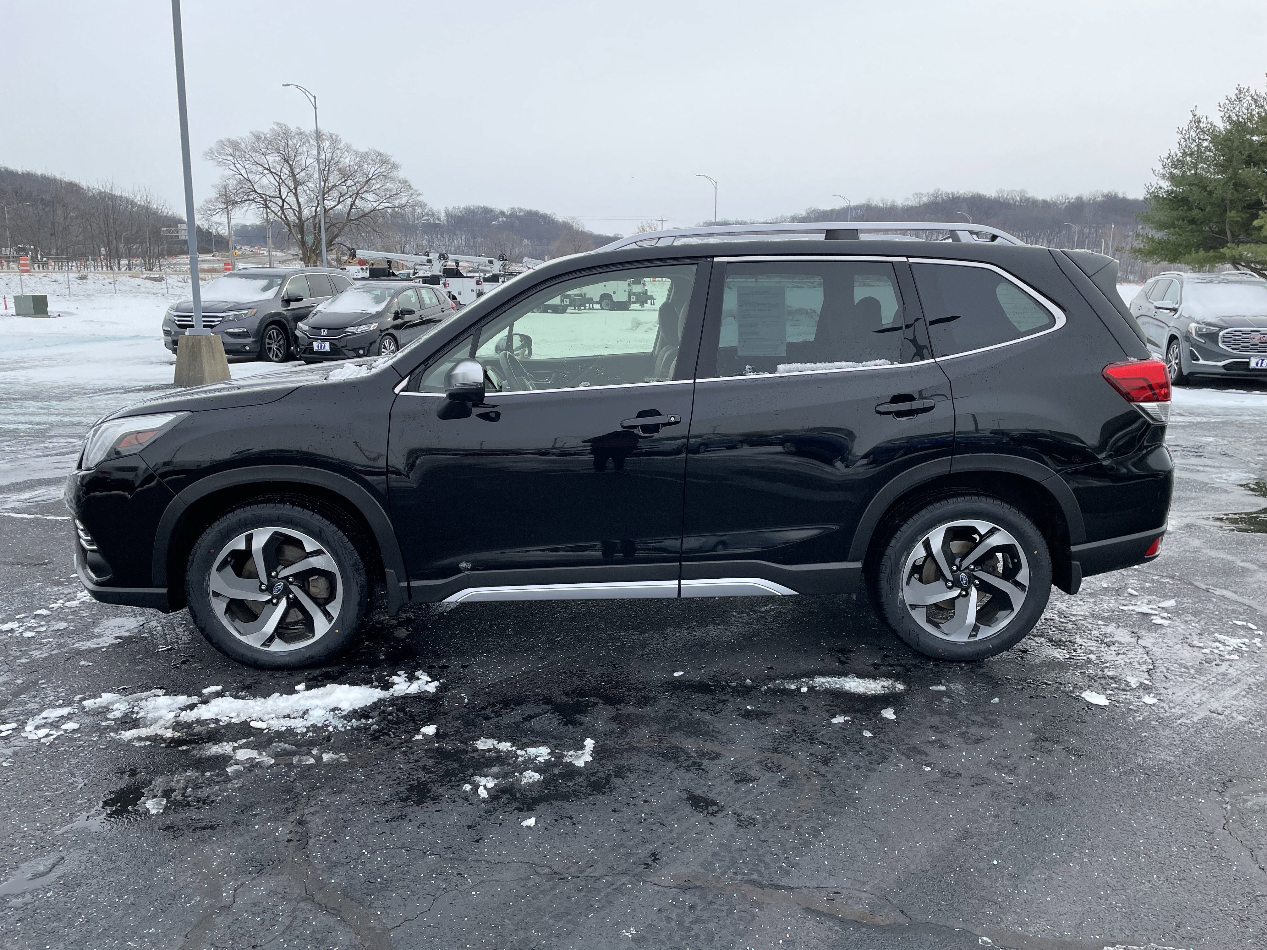 Used 2022 Subaru Forester Touring w/ Popular Package #2 image 2