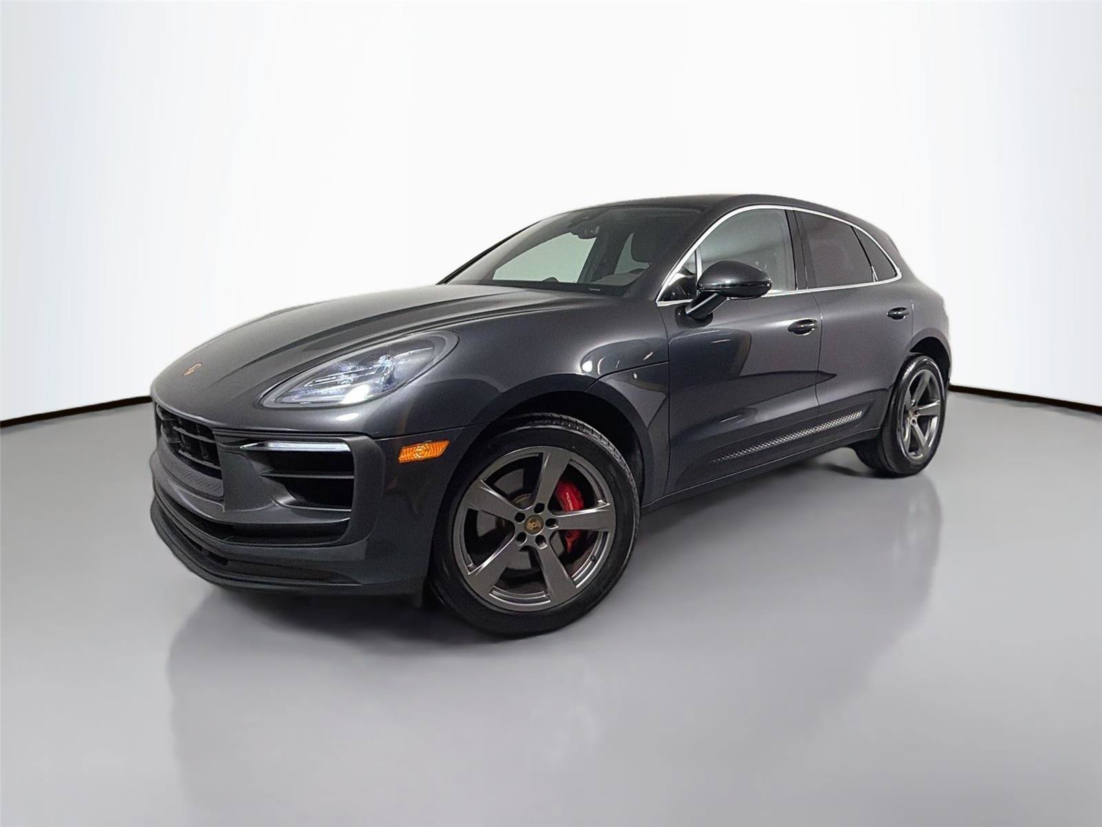 Certified 2023 Porsche Macan S AWD/4WD image 1