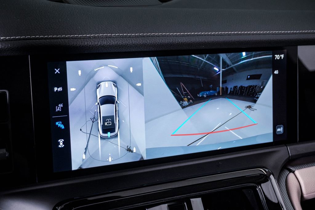 Certified 2025 Porsche Panamera 4 AWD/4WD image 23