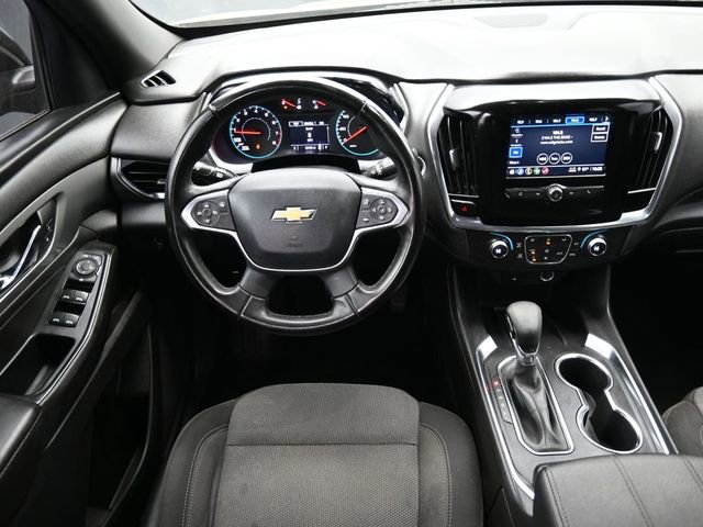 Used 2023 Chevrolet Traverse LT FWD image 27