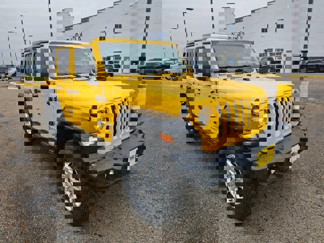 Used 2019 Jeep Wrangler Unlimited Sport S image 4