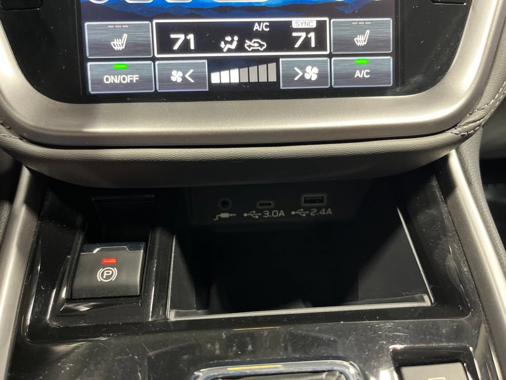 Certified 2024 Subaru Outback Onyx Edition XT AWD/4WD image 30