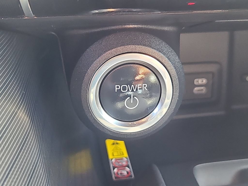 Used 2024 Toyota Venza Nightshade AWD/4WD image 24