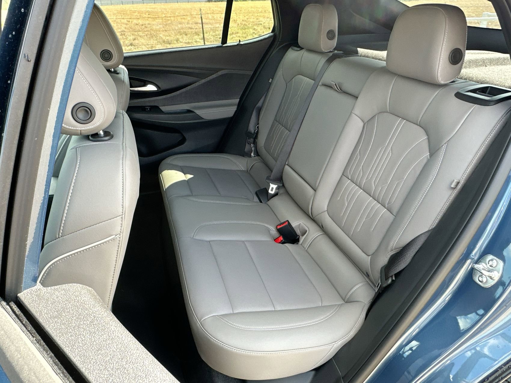 New 2026 Buick Envista Avenir FWD image 22