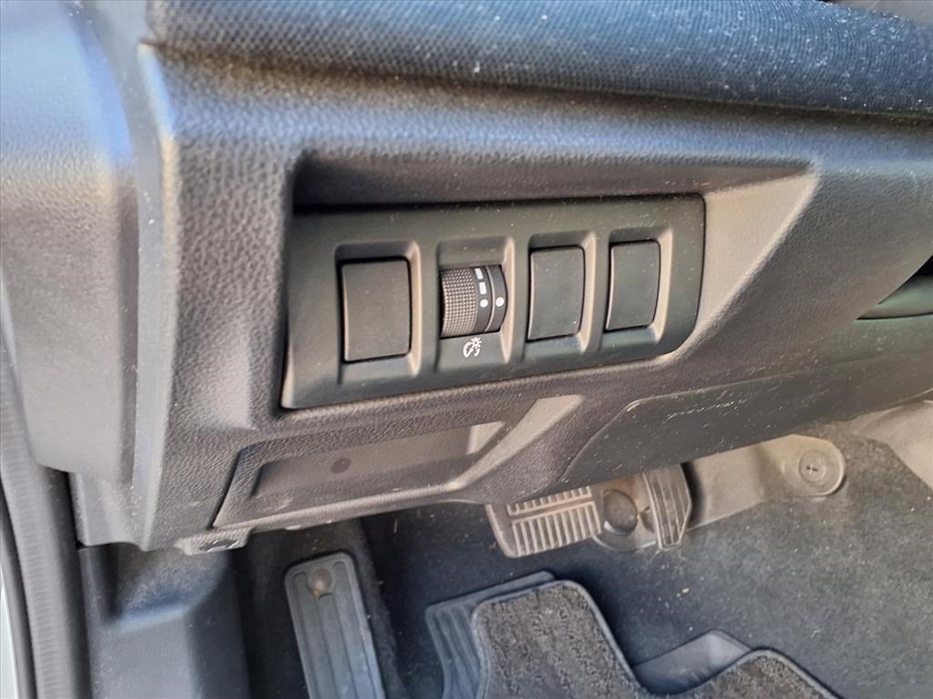 Used 2021 Subaru Outback 2.5i image 15