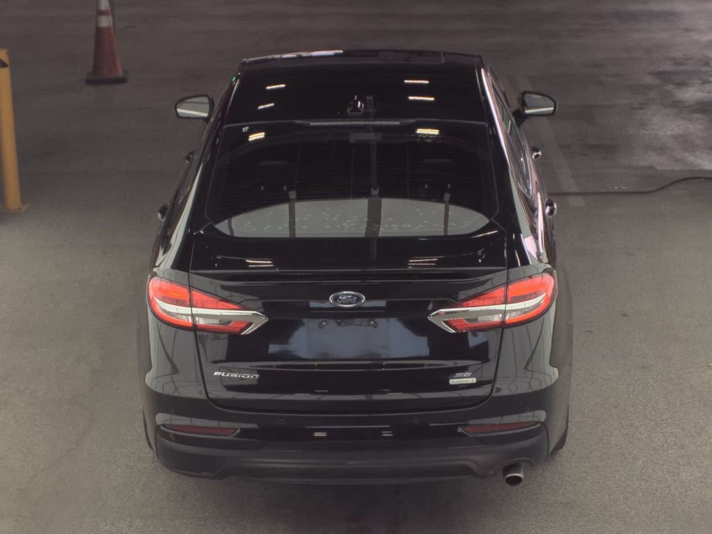 Used 2019 Ford Fusion SE w/ Equipment Group 151A image 5