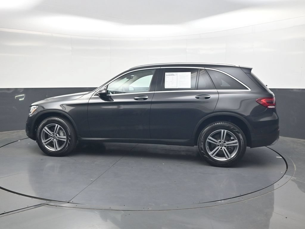 Used 2022 Mercedes-Benz GLC 300 4MATIC w/ Driver Assistance Package image 10