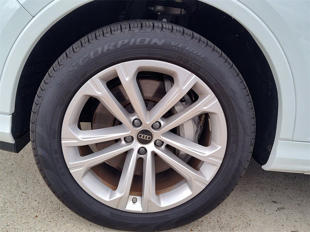 Used 2025 Audi Q7 3.0T Premium Plus image 18