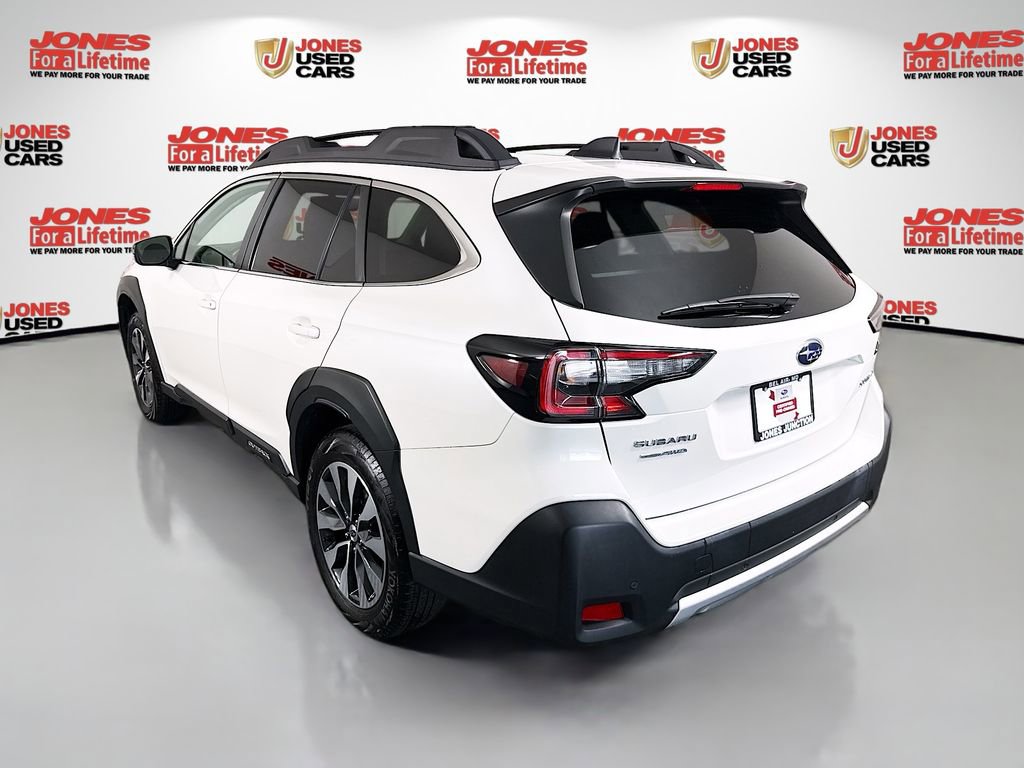 Used 2023 Subaru Outback Limited AWD/4WD image 2