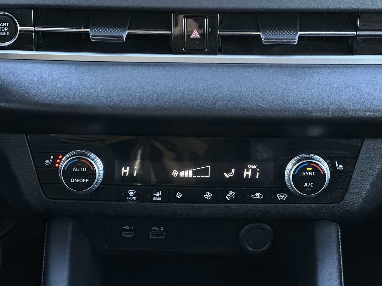 Used 2023 Mitsubishi Outlander SE image 16