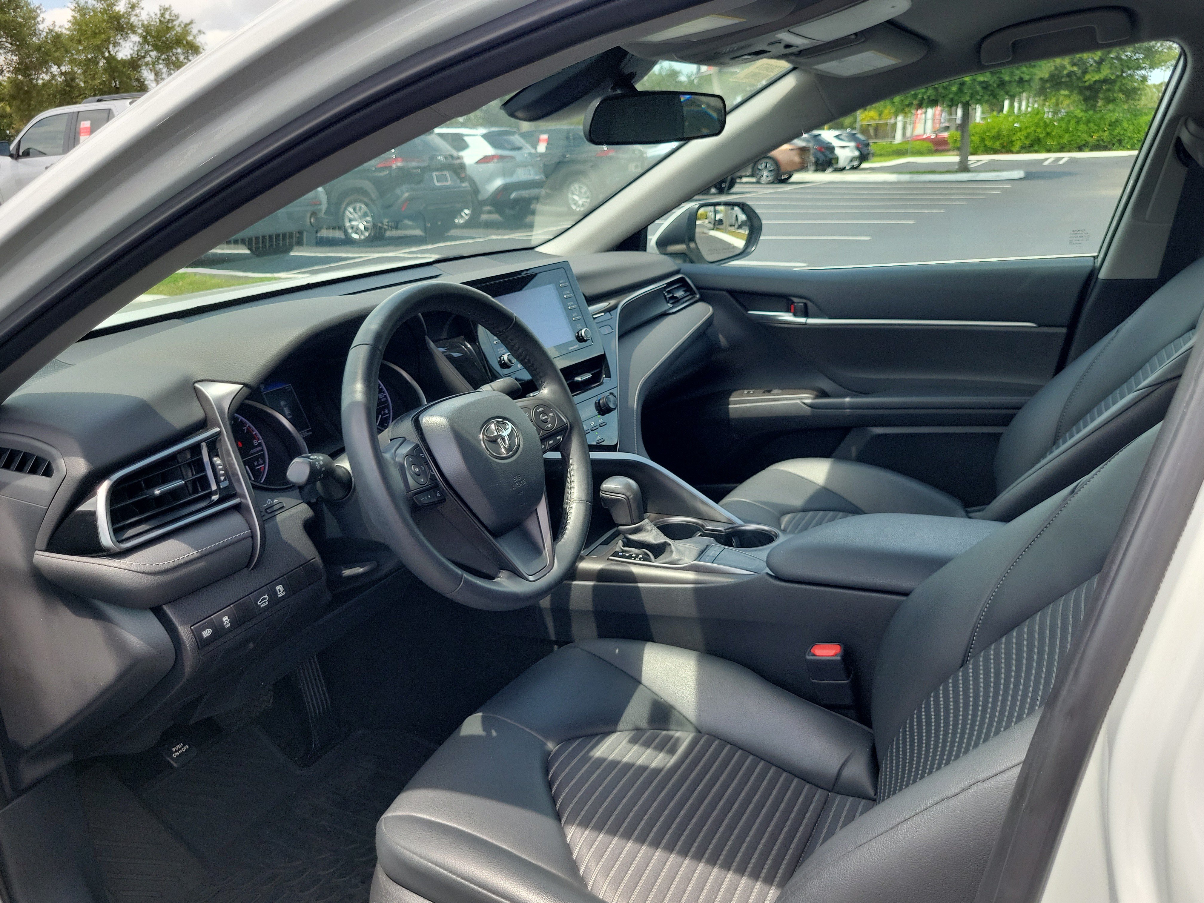 Used 2023 Toyota Camry SE FWD image 20
