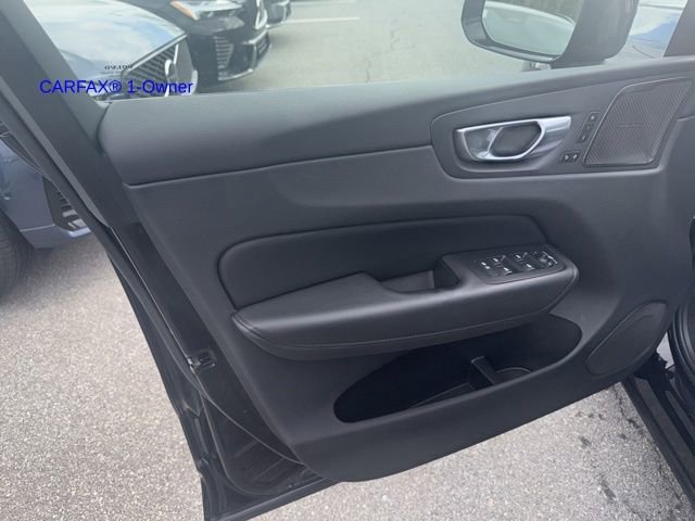 Certified 2023 Volvo XC60 B5 Plus w/ Climate Package image 24