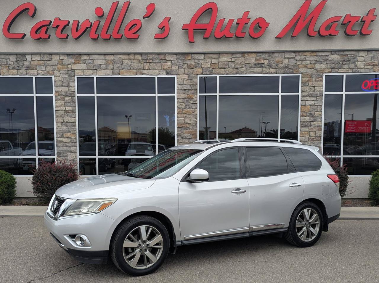 Used 2015 Nissan Pathfinder Platinum w/ Cargo Package