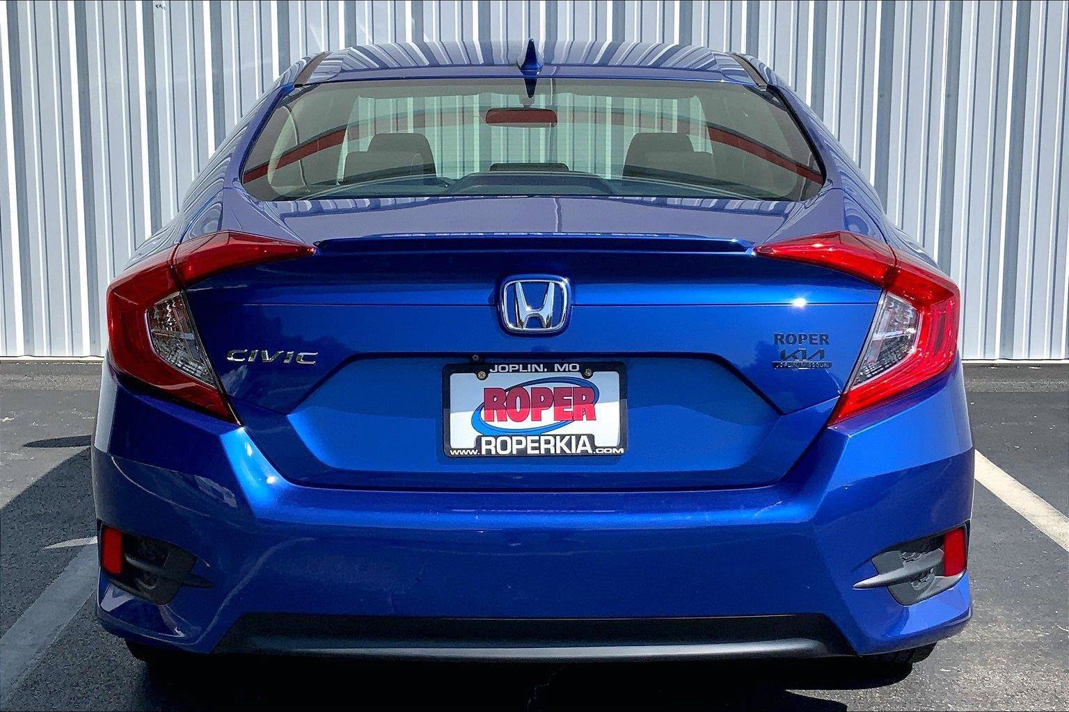Used 2018 Honda Civic EX-T image 4