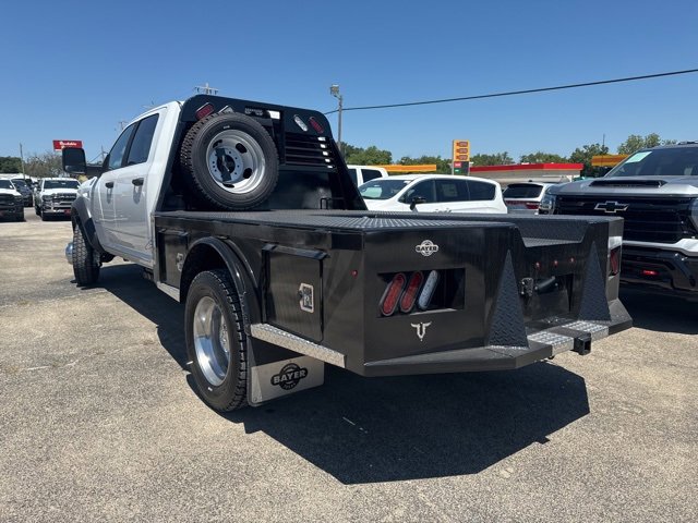 New 2025 RAM 4500 4x4 Crew Cab DRW image 5