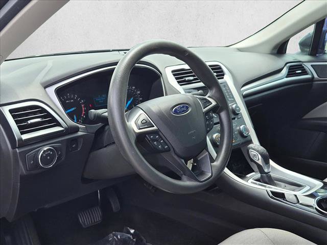Used 2016 Ford Fusion S FWD image 10