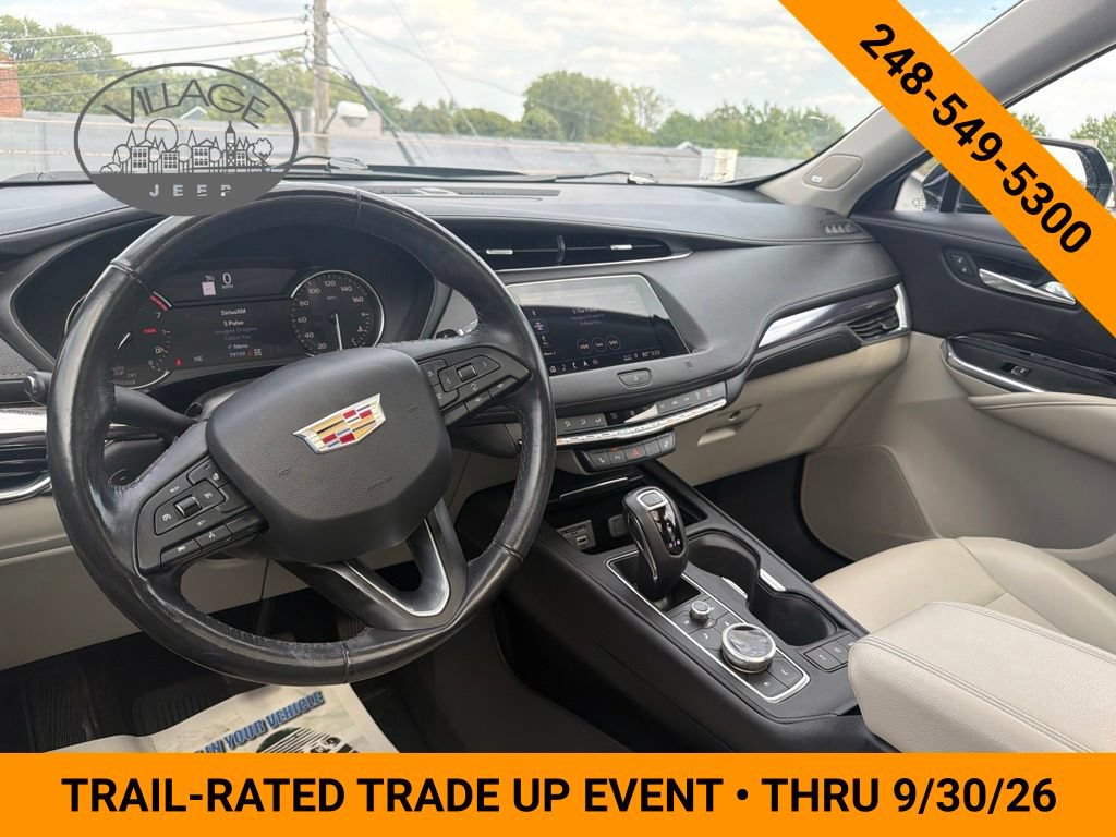 Used 2019 Cadillac XT4 Luxury w/ Cold Weather Package AWD/4WD image 12