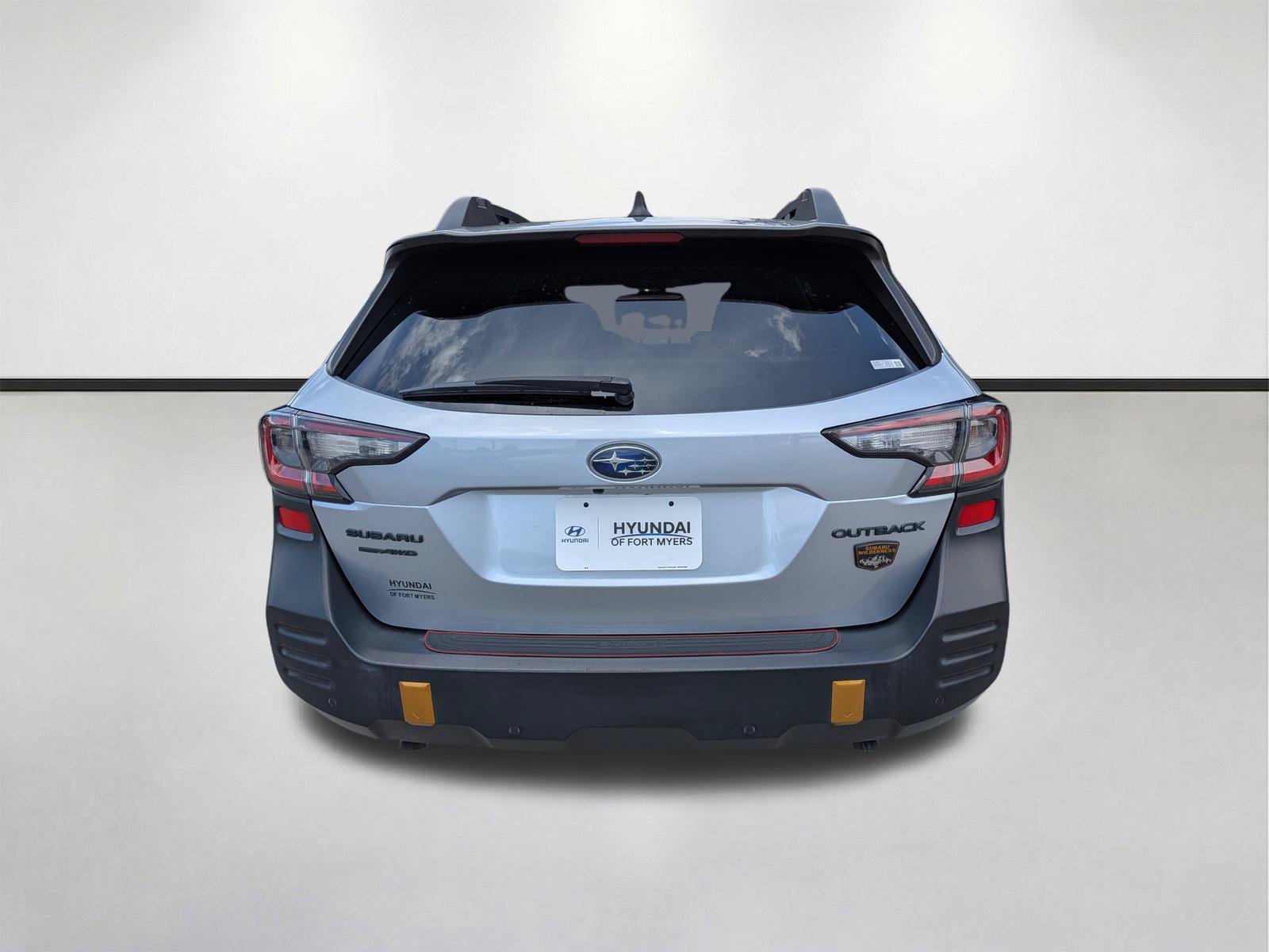 Used 2023 Subaru Outback Wilderness AWD/4WD image 5